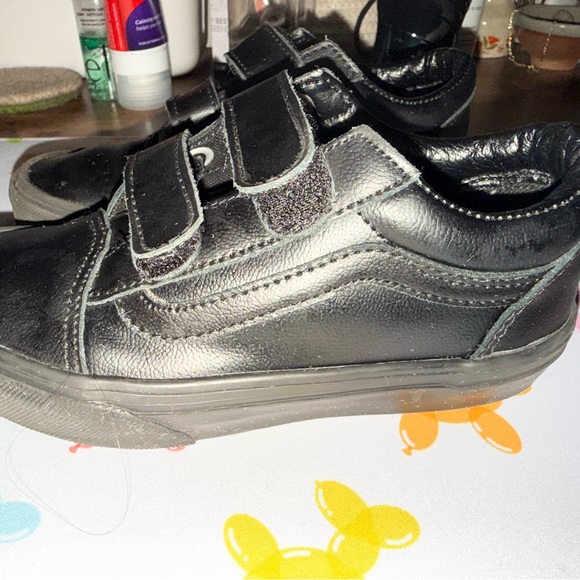 Vans Old Skool Classic hook & loop Black leather Velcro Sneakers. Unisex. Size 1 - Picture 3 of 9